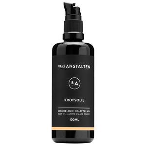 Badeanstalten Kroppsolja Mandel lugnar, återfuktar djupet och skämmer bort sinnena med en fräsch apelsindoft Med24.se