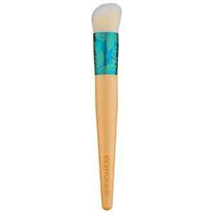 Ecotools Skin Perfecting Brush är speciellt designad för applicering av BB- / CC-krämer.