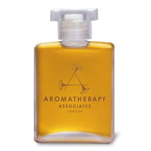 Aromaterapi Associates Relax Deep Bath & Shower Oil har en avkopplande effekt som med aromatiska oljor hjälper dig att få en bättre och djupare sömn.