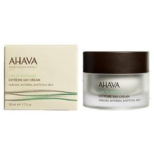 Ahava Extreme Day Cream är en fyllig dagkräm som reducerar rynkor, stöder fasthet i huden, neutraliserar fria radikaler och stärker hudens naturliga barriär.