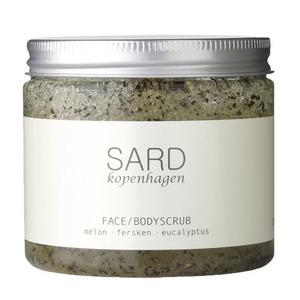 SARD Face / Body Scrub Melon, Persika och Eukalyptus avlägsnar döda hudceller och samtidigt ökas blodcirkulationen.