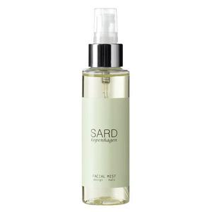 SARD Facial Mist för ansikte och hals är en mild och återfuktande mist med många olika användningsmöjligheter.
