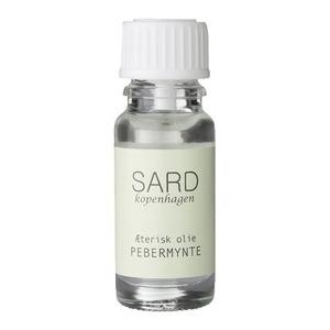 Eterisk olja av pepparmynta från SARD Copenhagen har en värmande och avslappnande effekt.