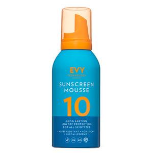 EVY Sunscreen Mousse SPF 10 är en långsiktigt skyddande solkräm för alla hudtyper - lämplig för solbränd hud.