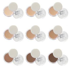 theBalm timeBalm Concealer har anti-ageegenskaper och är lämplig för det känsliga ögonområdet. Finns i nio nyanser.