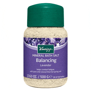 Bli helt avslappnad och fly liv och rörelse med Kneipp Mineral Bath Salt - Balancing Lavender