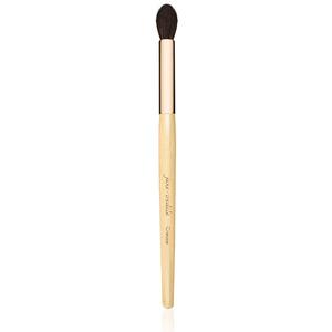 Få en mer definierad look med Jane Iredale Crease Brush - perfekt för globlinjen - Med24.se