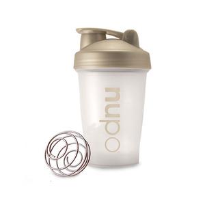 Nupo Shaker med praktiskt skruvlock rymmer 400 ml