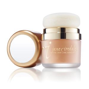 Jane Iredales Powder Me SPF har allt som en solskyddsprodukt ska ha Med24.se