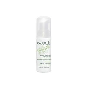 Caudalie Instant Foaming Cleanser är ett lätt och luftigt skum som rengör effektivt Med24.se