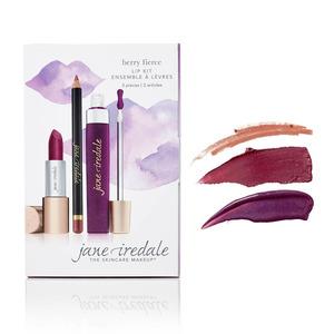 Med Jane Iredale Lip kit skapar du kyssklara läppar samtidigt som du tillför mycket fukt - Berry Fierce Med24.se