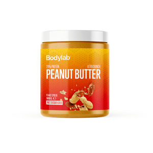 Bodylab Peanut Butter Ultra Crunch är ett gott, 100% veganskt jordnötssmör med stora, krispiga jordnötsbitar Med24.se