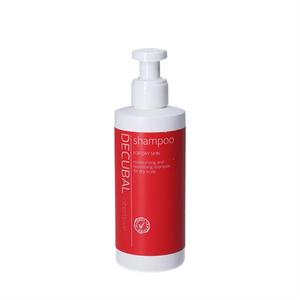 Decubal Mild Shampoo ger en skonsam hårtvätt som inte torkar ut hårbotten Med24.se