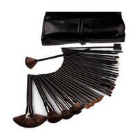 Happy Makeupborstar med etui - 32 st